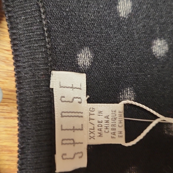 Button down cardigan - Picture 3 of 3